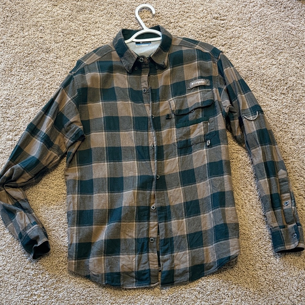 Columbia Men's Green and Brown Flannel Shirt